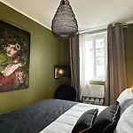 Les Calins D'honfleur 옹플뢰르