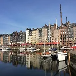 Les Calins D'honfleur * 옹플뢰르