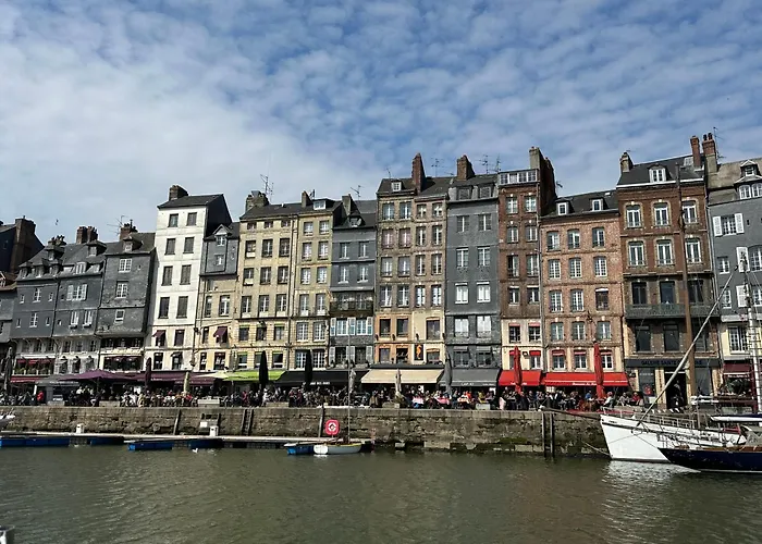 Les Calins D'honfleur Honfleur