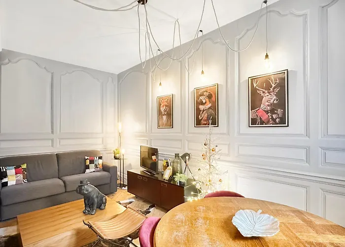 Les Calins D'honfleur 옹플뢰르